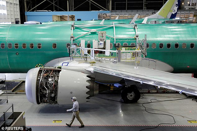 Федеральное управление гражданской авиации прекратило производство 737 Max из соображений безопасности.