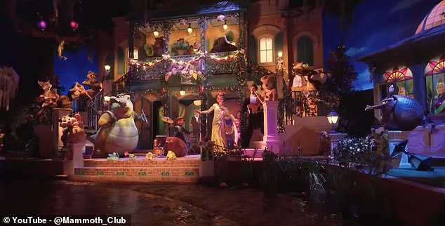 Испытав водную прогулку, Молли говорит: «Как бы вы ни относились к Splash Mountain, все не чувствовали себя желанными гостями. [Tiana's Bayou Adventure]... была такая радостная поездка»