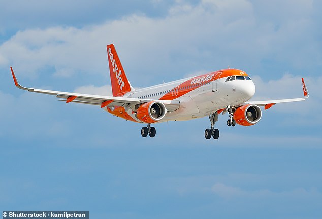 EasyJet успешно продемонстрировала, как чат-бот и живые агенты могут эффективно работать вместе. Which?