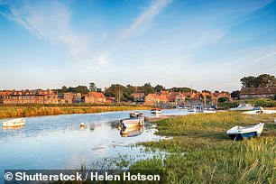 Visit North Norfolk пишет о Блэкени (на фото): «В деревне есть красивые кремневые домики, в которых когда-то жили местные рыбаки».
