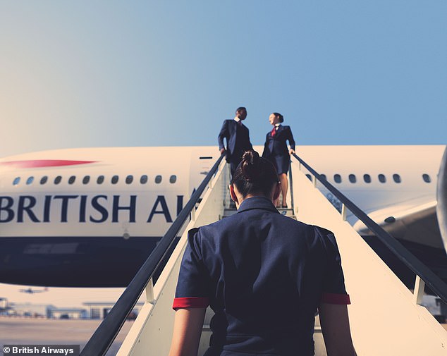 Стюардесса British Airways рекомендует спрашивать о повышении класса обслуживания на стойке регистрации
