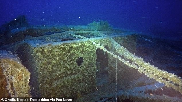 На этой фотографии изображена кормовая часть затонувшего судна SS Arcadian.