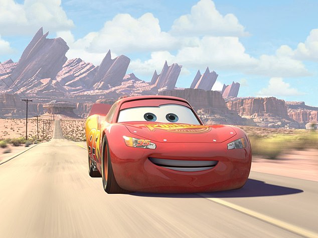В то время как многие были в восторге от предстоящих дополнений, некоторые были убиты горем, когда выяснилось, что им придется попрощаться с еще одной частью парка ради страны Тачек.