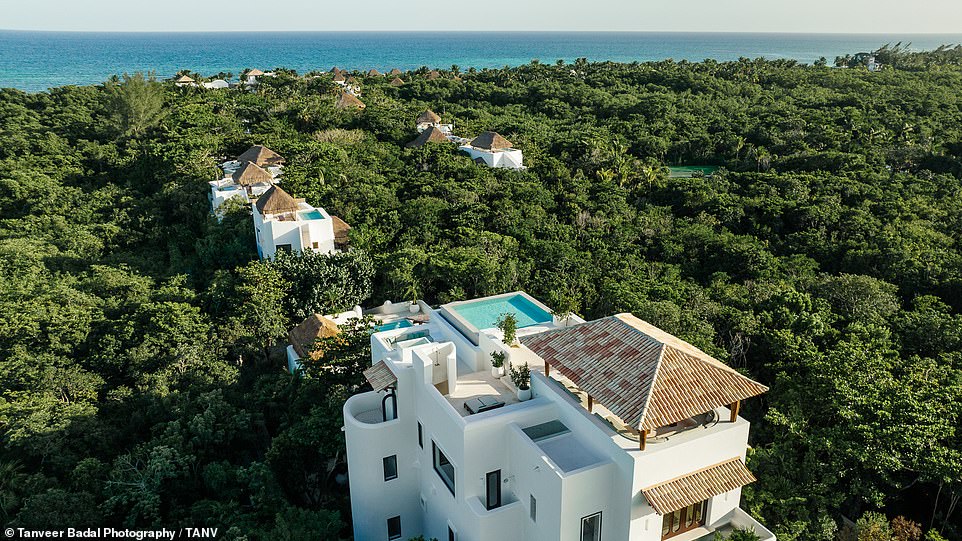 На 48 месте находится Hotel Esencia в Тулуме, Мексика. Это один из четырех отелей в Мексике, которые попали в рейтинг