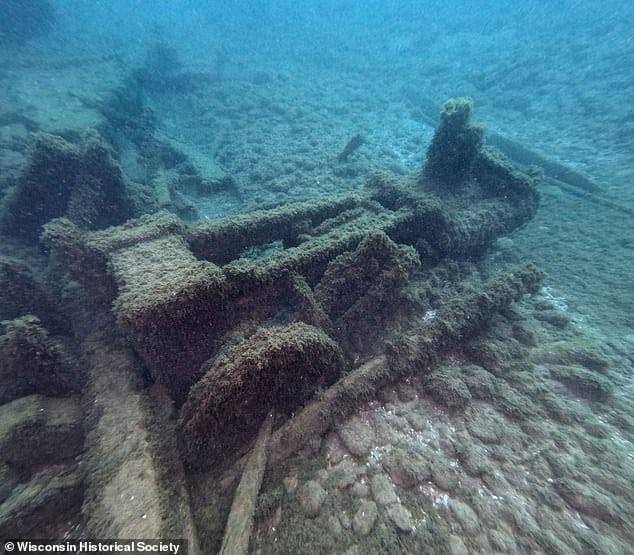 Историческое общество штата Висконсин недавно объявило, что морские историки Брендон Байлод и Роберт Джек нашли останки давно потерянного буксира «Джон Эвенсон», построенного в 1884 году.