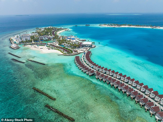 Курорт Oblu Xperience Ailafushi — один из самых спокойных отелей на Мальдивах.