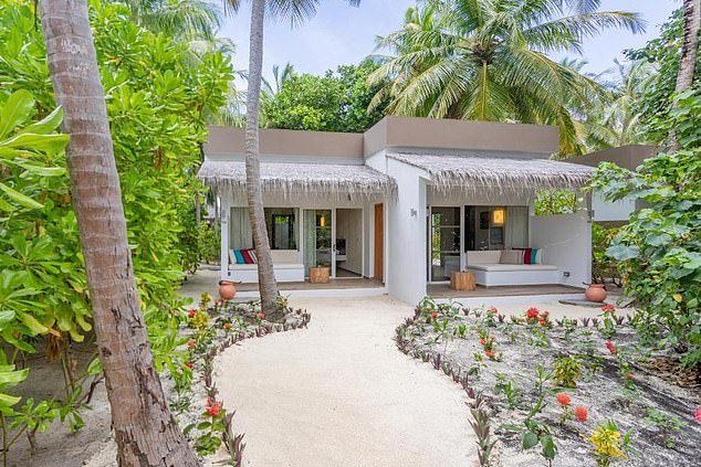 Cocoon Maldives — стильный курорт с шикарными виллами