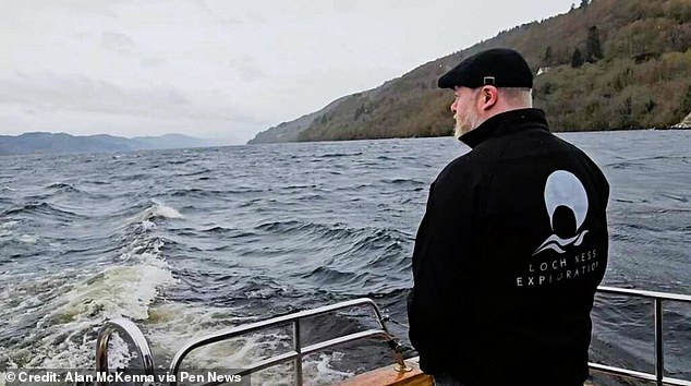 Алан МакКенна, основатель компании Loch Ness Exploration (LNE), считает, что неуловимые «стоячие волны» могут объяснить появление мифического монстра.