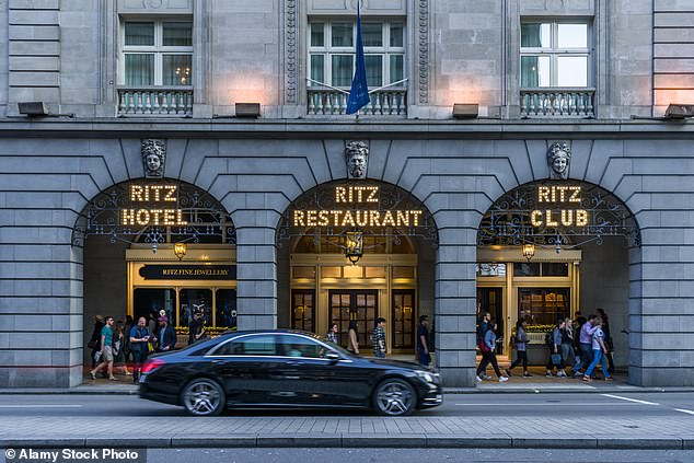 Ресторан Ritz (на фото) в отеле Ritz на лондонской улице Пикадилли отстает от Core, набрав всего на 0,5 меньше.
