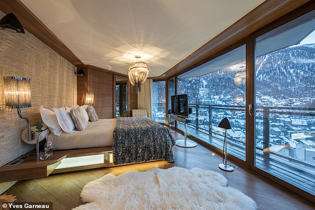 Одна из спален лучшего в мире горнолыжного шале — Chalet Zermatt Peak, Швейцария.
