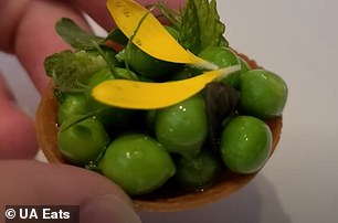 Мини-кучка горошка на основе из печенья